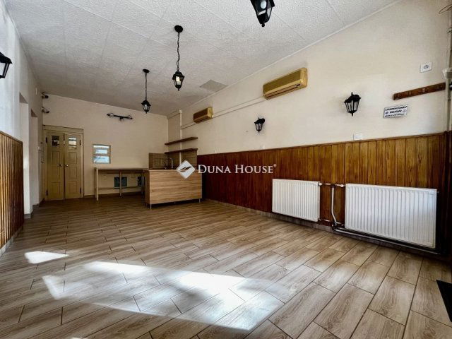 Eladó üzlethelyiség, Barcson 27 M Ft / költözzbe.hu