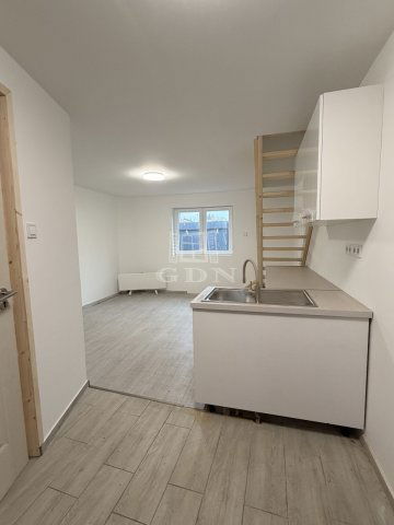 Eladó családi ház, Dunaharasztin 67 M Ft, 3 szobás