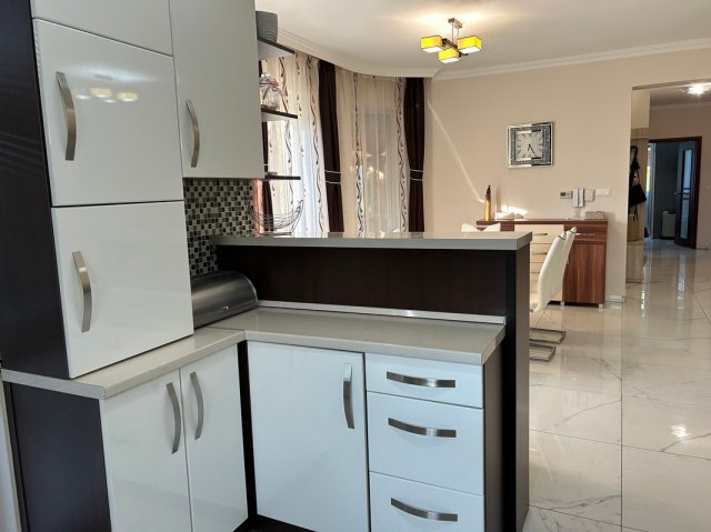 Eladó ikerház, Nyíregyházán 129.99 M Ft, 3+1 szobás