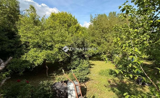 Eladó ikerház, Kaposváron, Virág utcában 24.5 M Ft, 2 szobás