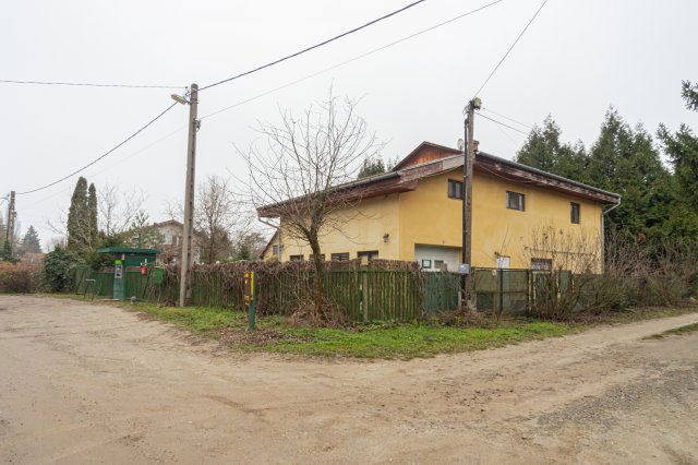 Eladó családi ház, Szigetmonostorban, Estike utcában 105 M Ft