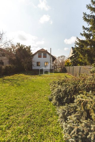 Eladó családi ház, Velencén 87.5 M Ft, 6 szobás