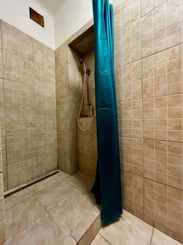 Eladó téglalakás, Pécsett 52 M Ft, 1+1 szobás