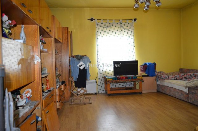 Eladó családi ház, Magyarhomorogon 3.8 M Ft, 2 szobás