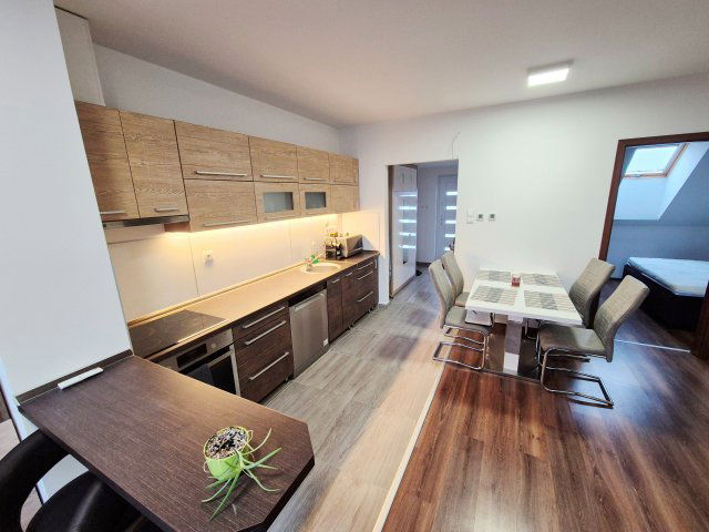 Eladó téglalakás, Dunaharasztin 72.99 M Ft, 3 szobás