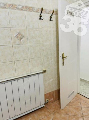 Eladó téglalakás, Budapesten, VII. kerületben 48 M Ft, 3 szobás