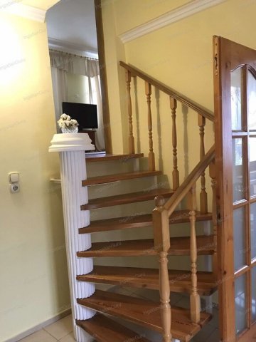 Kiadó családi ház, albérlet, Kecskeméten 300 E Ft / hó