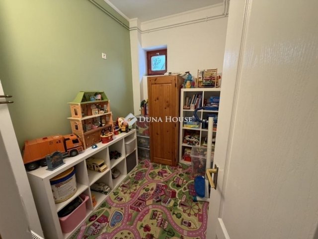 Eladó családi ház, Orosházán 54 M Ft, 4+1 szobás