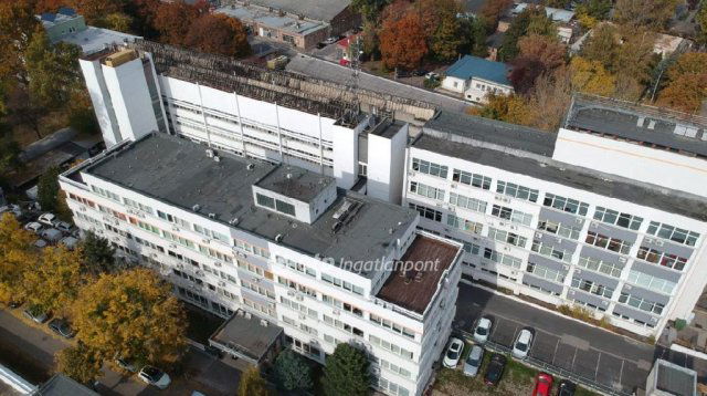 Kiadó iroda, Budapesten, XI. kerületben 296 E Ft / hó, 1 szobás