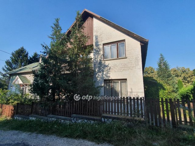 Eladó családi ház, Miskolcon 59.9 M Ft, 4+2 szobás