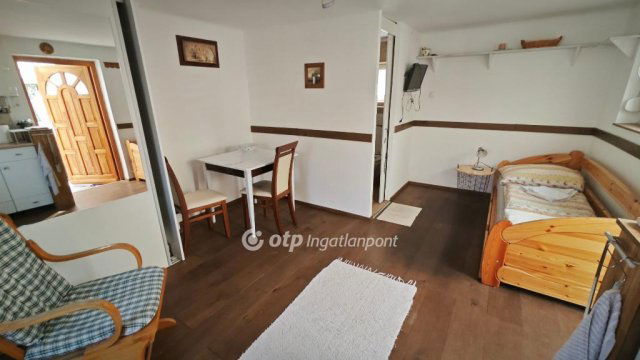 Kiadó családi ház, albérlet, Nemesgörzsönyön 130 E Ft / hó