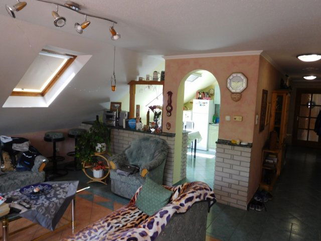 Eladó családi ház, Pápán 175 M Ft, 4 szobás