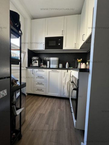 Eladó panellakás, Budapesten, VIII. kerületben 84.9 M Ft