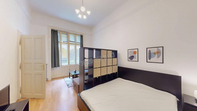Eladó téglalakás, Budapesten, IX. kerületben, Ferenc körúton