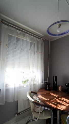 Eladó panellakás, Debrecenben 64.5 M Ft, 2 szobás
