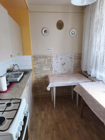 Eladó panellakás, Kazincbarcikán, Gyulai Pál utcában 22.8 M Ft