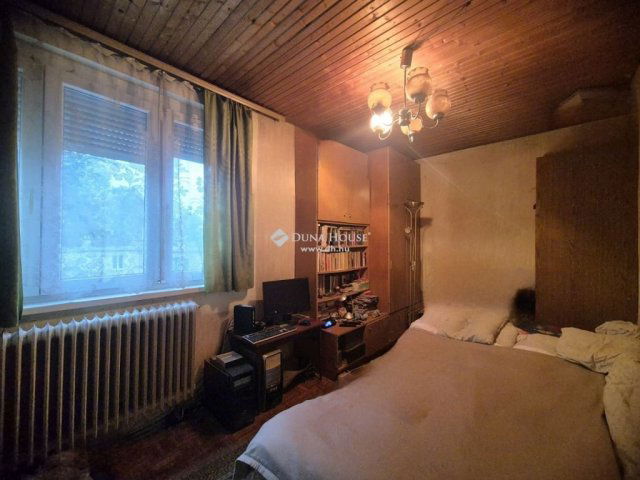 Eladó téglalakás, Budapesten, III. kerületben 91.5 M Ft