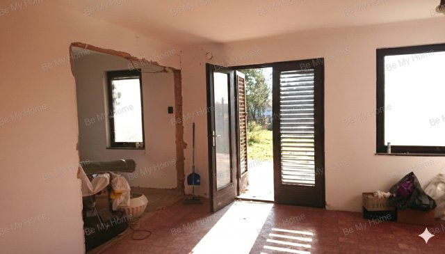 Eladó családi ház, Őrbottyánban 49.5 M Ft, 1+3 szobás