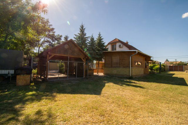 Eladó családi ház, Délegyházán 179.9 M Ft, 5 szobás