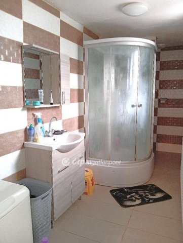 Eladó családi ház, Somlóvásárhelyen 33.2 M Ft, 3 szobás