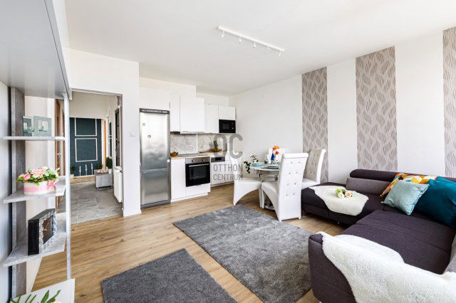 Eladó sorház, Budapesten, XII. kerületben 395 M Ft, 14 szobás