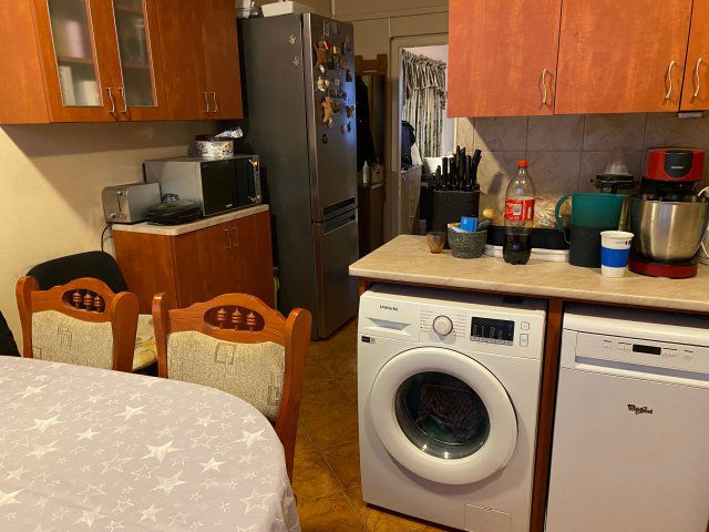 Eladó panellakás, Miskolcon, Középszer utcában 32.9 M Ft