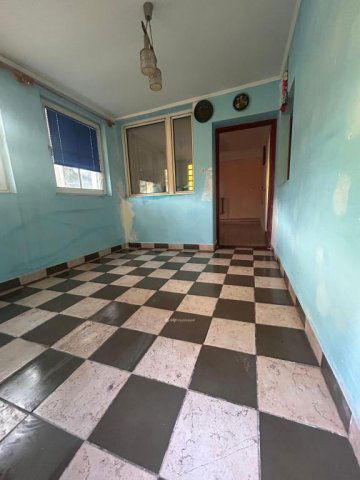 Eladó családi ház, Pápateszéren 24.9 M Ft, 3 szobás