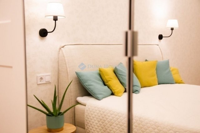 Eladó téglalakás, Budapesten, IX. kerületben 134.9 M Ft