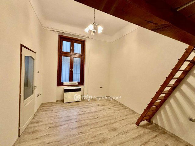 Eladó téglalakás, Budapesten, VII. kerületben 46.9 M Ft