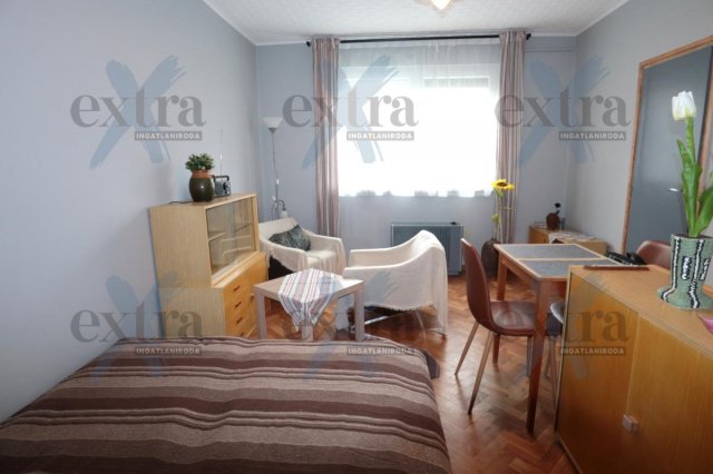 Kiadó téglalakás, albérlet, Szegeden 140 E Ft / hó, 1 szobás