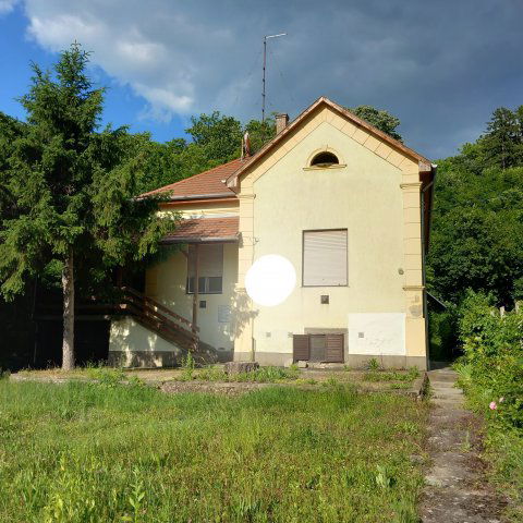 Eladó nyaraló, Fonyódon 115 M Ft, 8 szobás