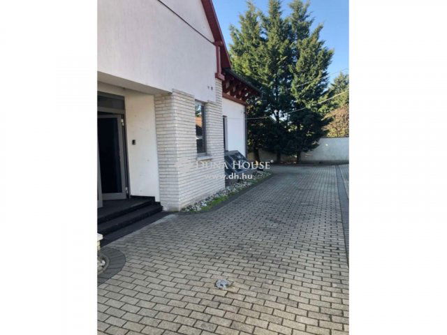 Eladó iroda, Gödöllőn 390 M Ft / költözzbe.hu