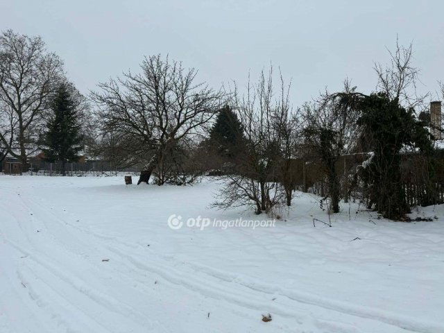 Eladó telek, Jászfényszarun 13.2 M Ft / költözzbe.hu