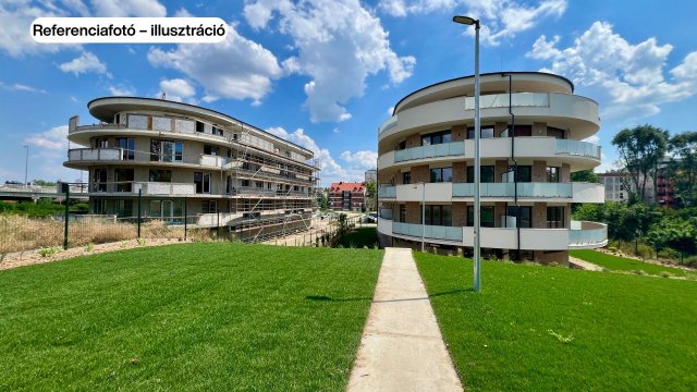 Eladó téglalakás, Szegeden 78.4 M Ft, 3 szobás