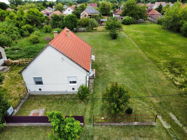 Eladó családi ház, Erdőtelken 12.5 M Ft, 3 szobás
