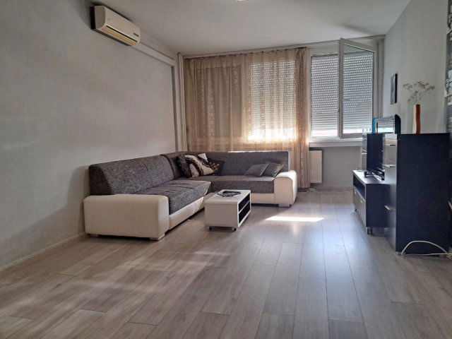 Kiadó téglalakás, albérlet, Debrecenben 320 E Ft / hó, 3 szobás