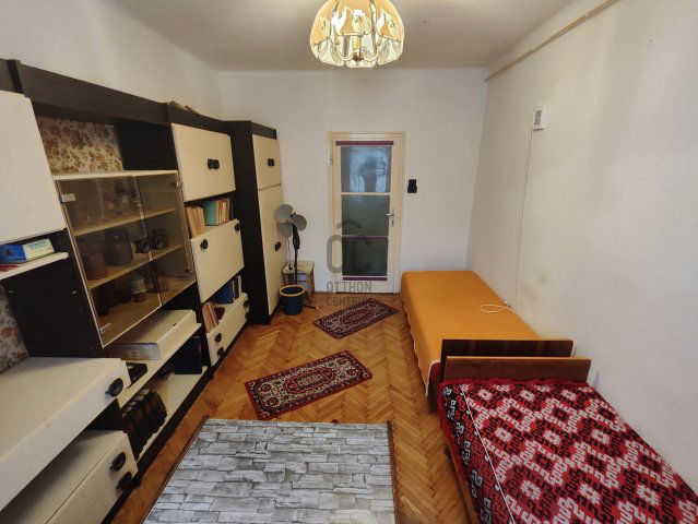Eladó téglalakás, Várpalotán 24.9 M Ft, 3 szobás