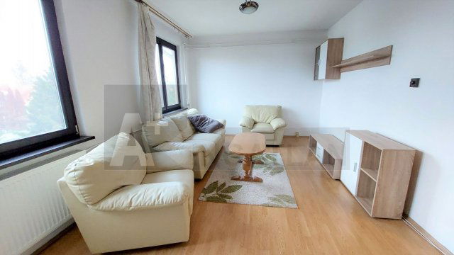 Eladó téglalakás, Szegeden 59 M Ft, 2 szobás