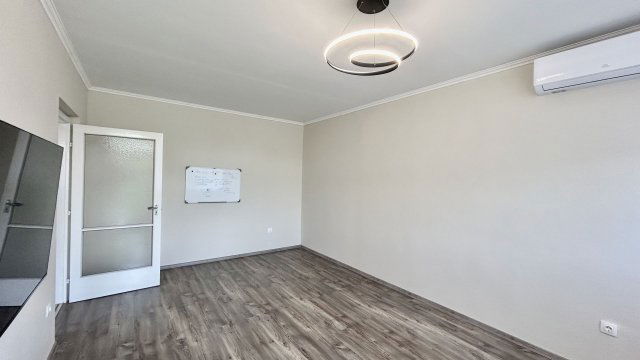 Kiadó panellakás, albérlet, Debrecenben 210 E Ft / hó, 2 szobás