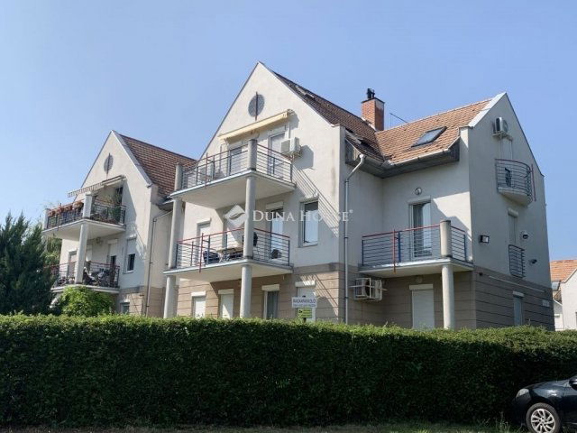 Eladó téglalakás, Budapesten, III. kerületben 143.7 M Ft