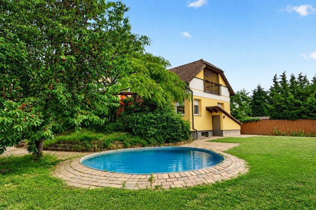 Eladó családi ház, Halásztelken 169.9 M Ft, 7 szobás
