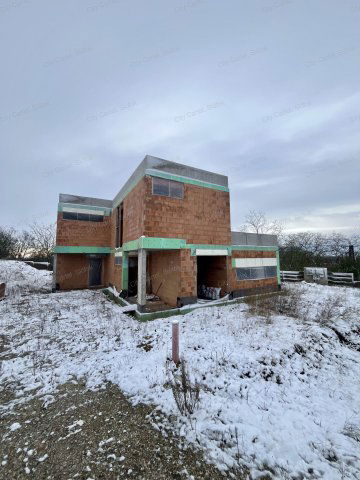 Eladó téglalakás, Fonyódon 98.2 M Ft, 3 szobás