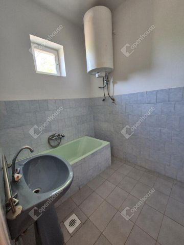 Eladó családi ház, Sülysápon 49.2 M Ft, 4 szobás