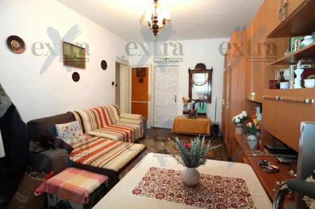 Eladó téglalakás, Szegeden 47.9 M Ft, 2 szobás