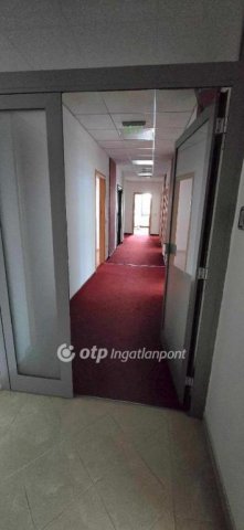 Kiadó iroda, Debrecenben 2000 E Ft / hó / költözzbe.hu