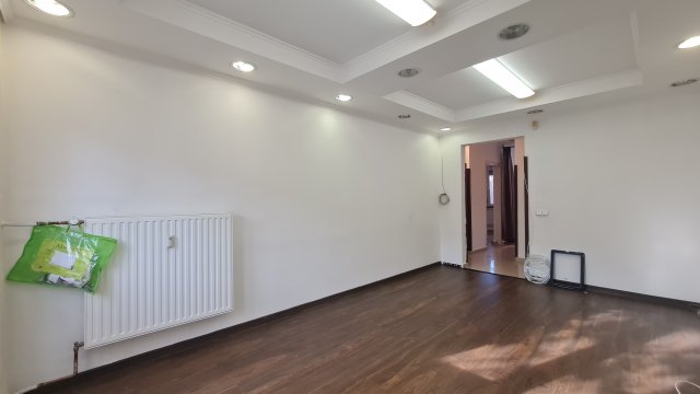Eladó panellakás, Dunaújvárosban, Dózsa György úton 29.9 M Ft