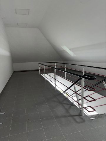 Kiadó iroda, Budapesten, III. kerületben 600 E Ft / hó