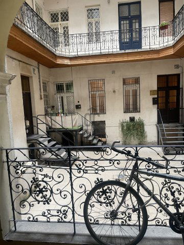 Eladó téglalakás, Budapesten, VI. kerületben 95 M Ft, 3 szobás