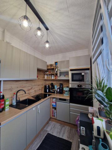 Eladó panellakás, Cegléden 49 M Ft, 3 szobás