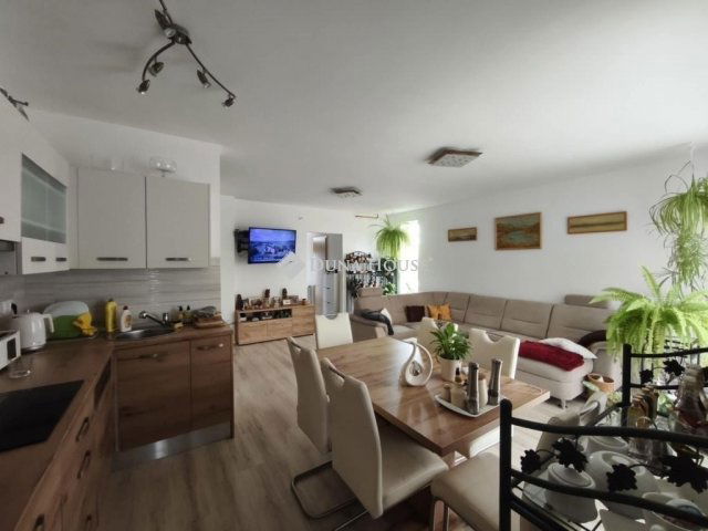 Eladó ikerház, Gödön 126 M Ft, 1 szobás / költözzbe.hu